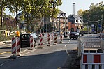 Baustelle Straße mit Absperrpfosten