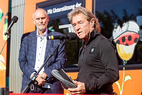 Peter Maffay hält Rede